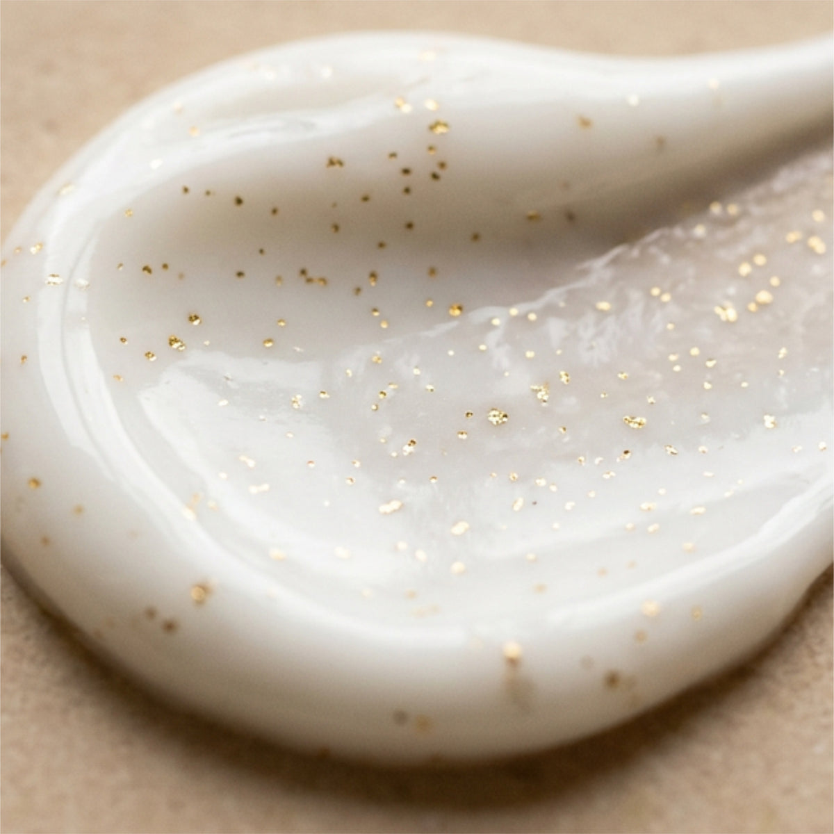 Lift & Plump Gold Eye Cream